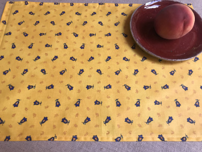 French coated placemats with yellow and blue provencaldesigns